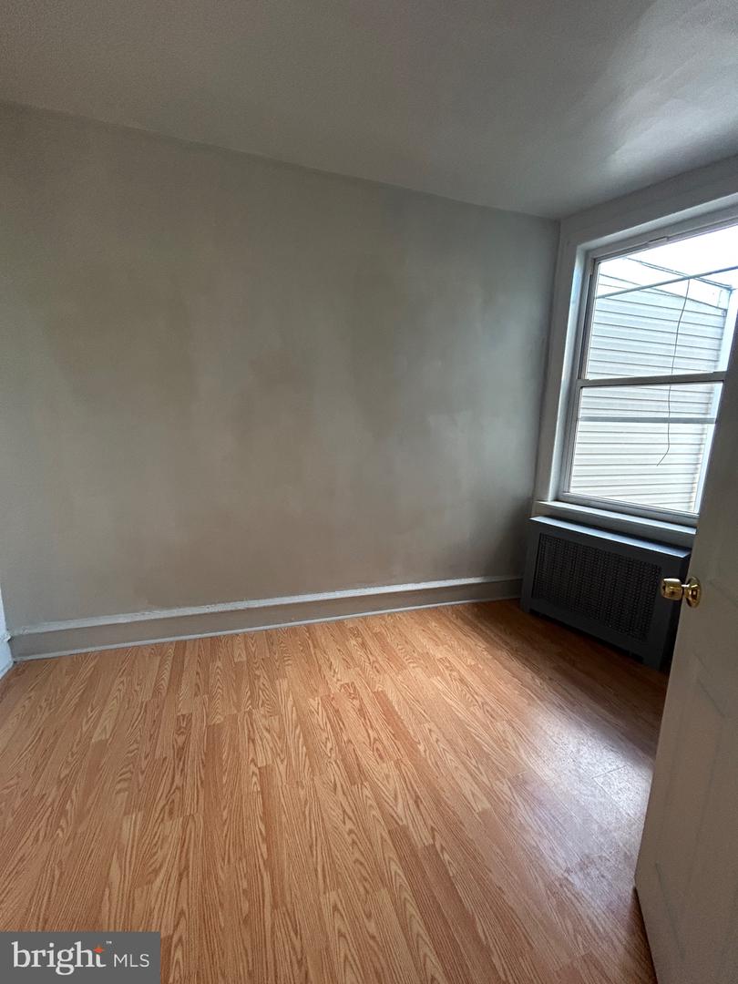 2429 S Lawrence St Property Photo 16
