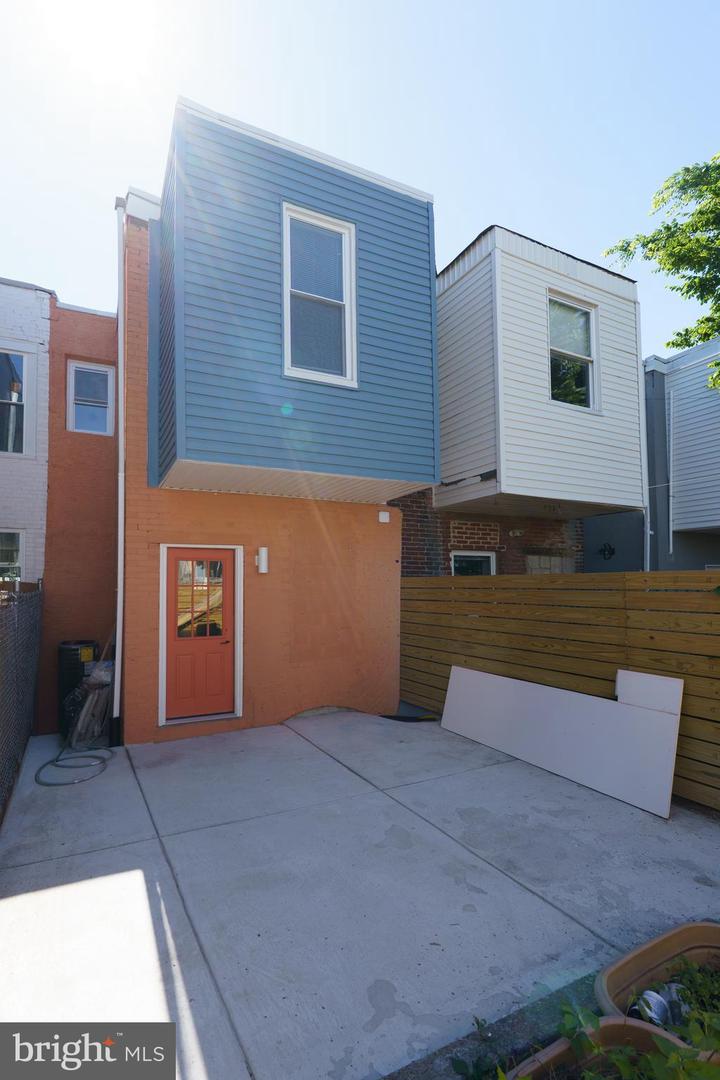 1926 S Lambert St Property Photo 35