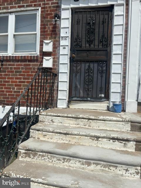 8116 DITMAN ST Property Photo 1