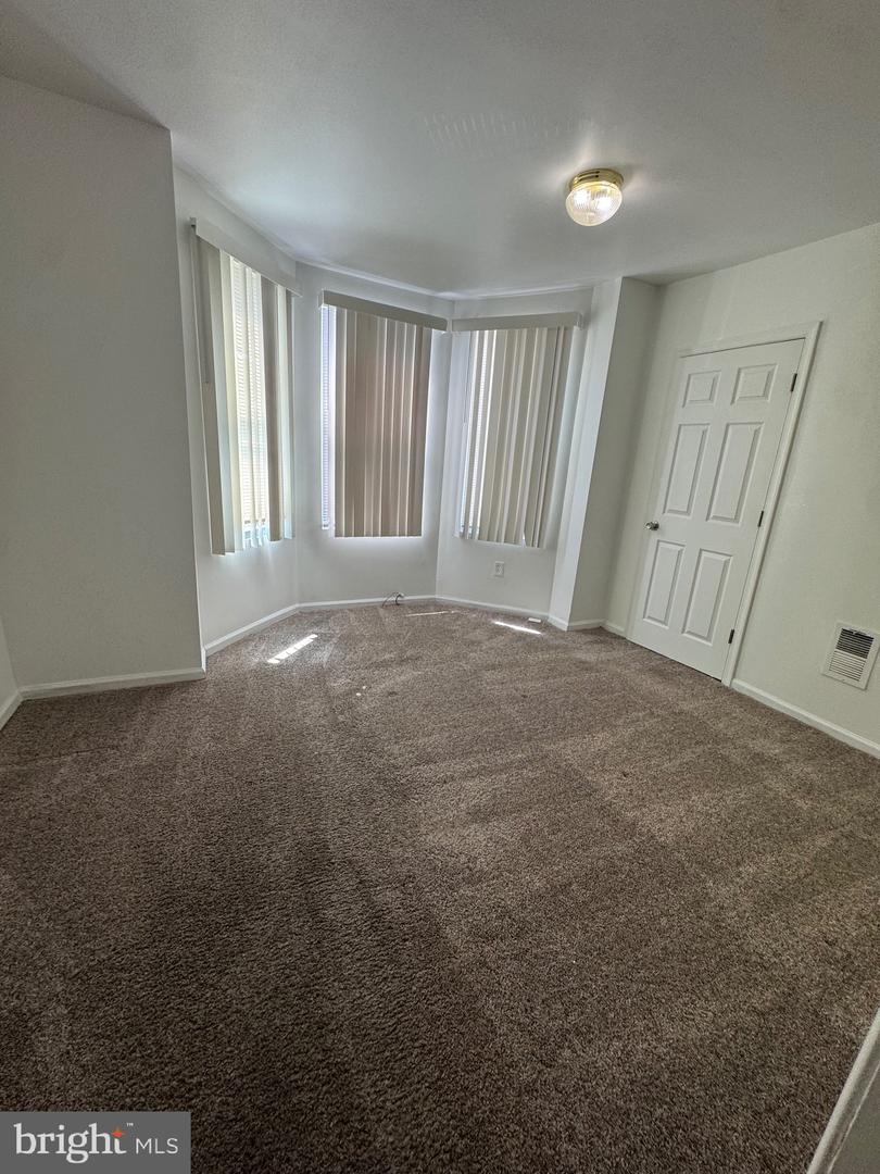 3029 N Front St Property Photo 18