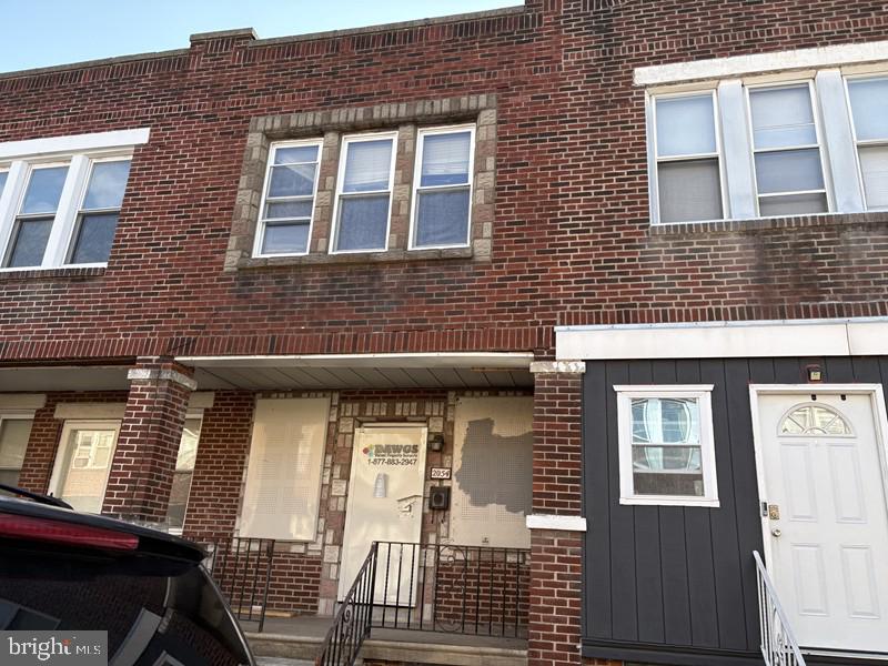 2054 Anchor St Property Photo 2