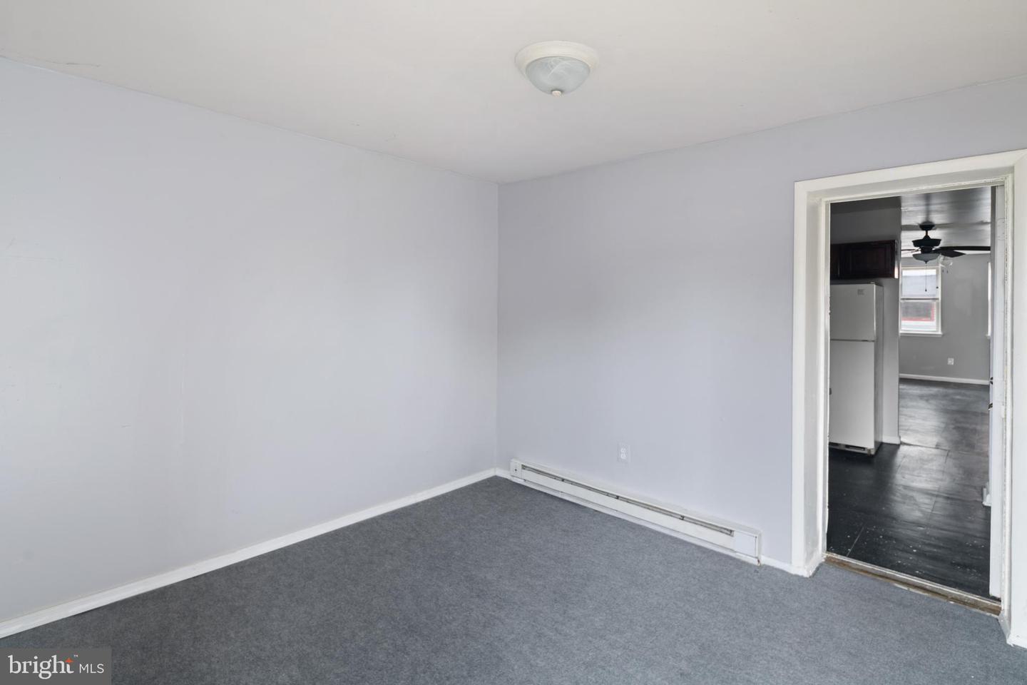 2407 N Marshall St Property Photo 6