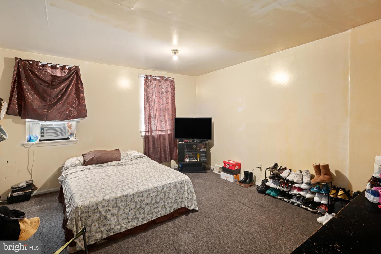 2407 N Marshall St Property Photo 13