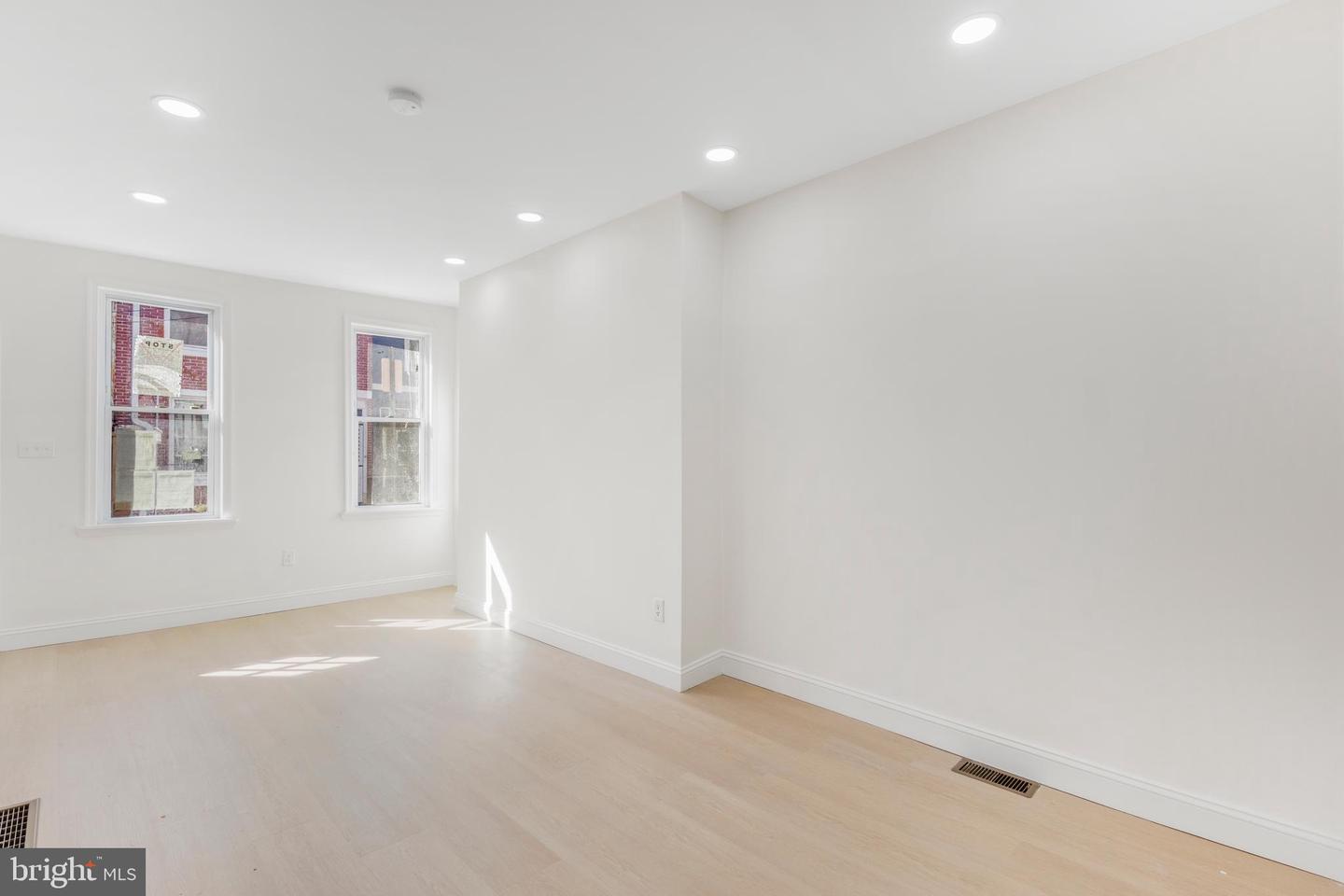 505 Greenwich St Property Photo 22