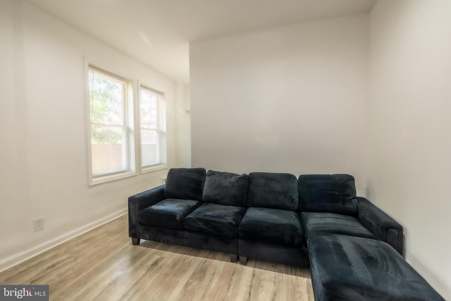 6515 N Park Ave Property Photo 7