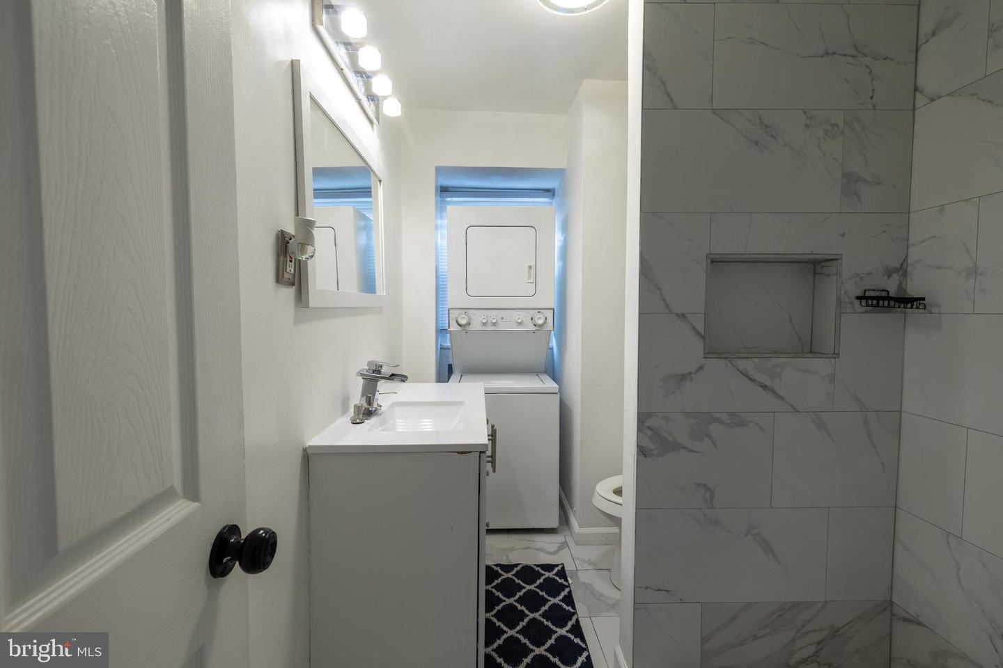 6515 N Park Ave Property Photo 23