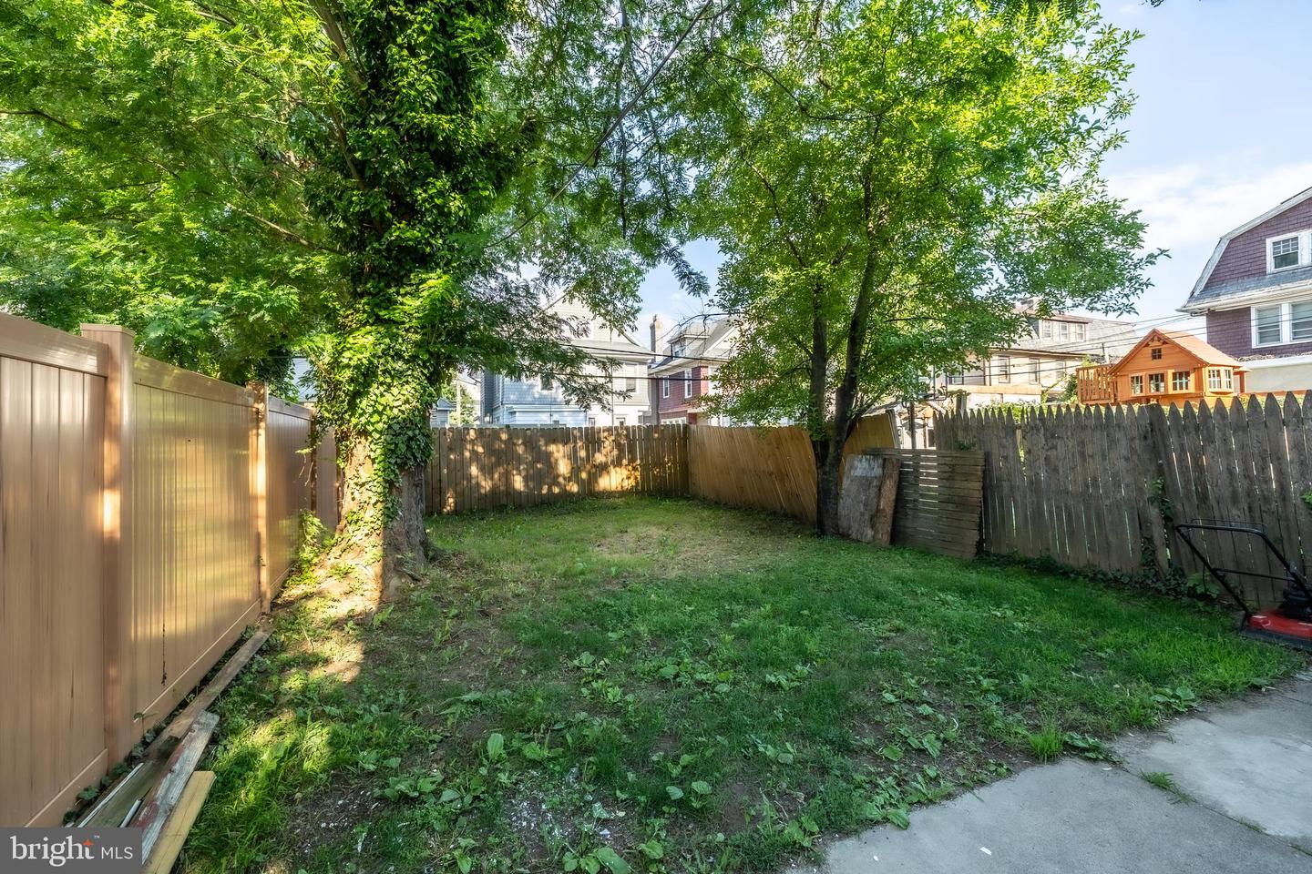 6515 N Park Ave Property Photo 40