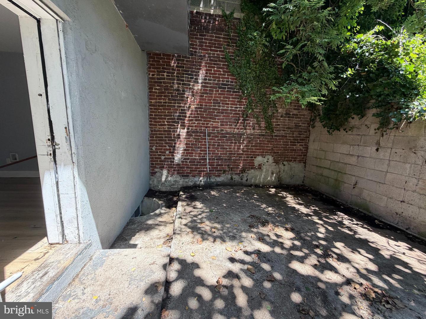 2213 N 11th St Property Photo 25