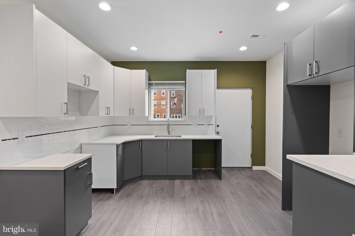 2035 N Orianna St Property Photo 12