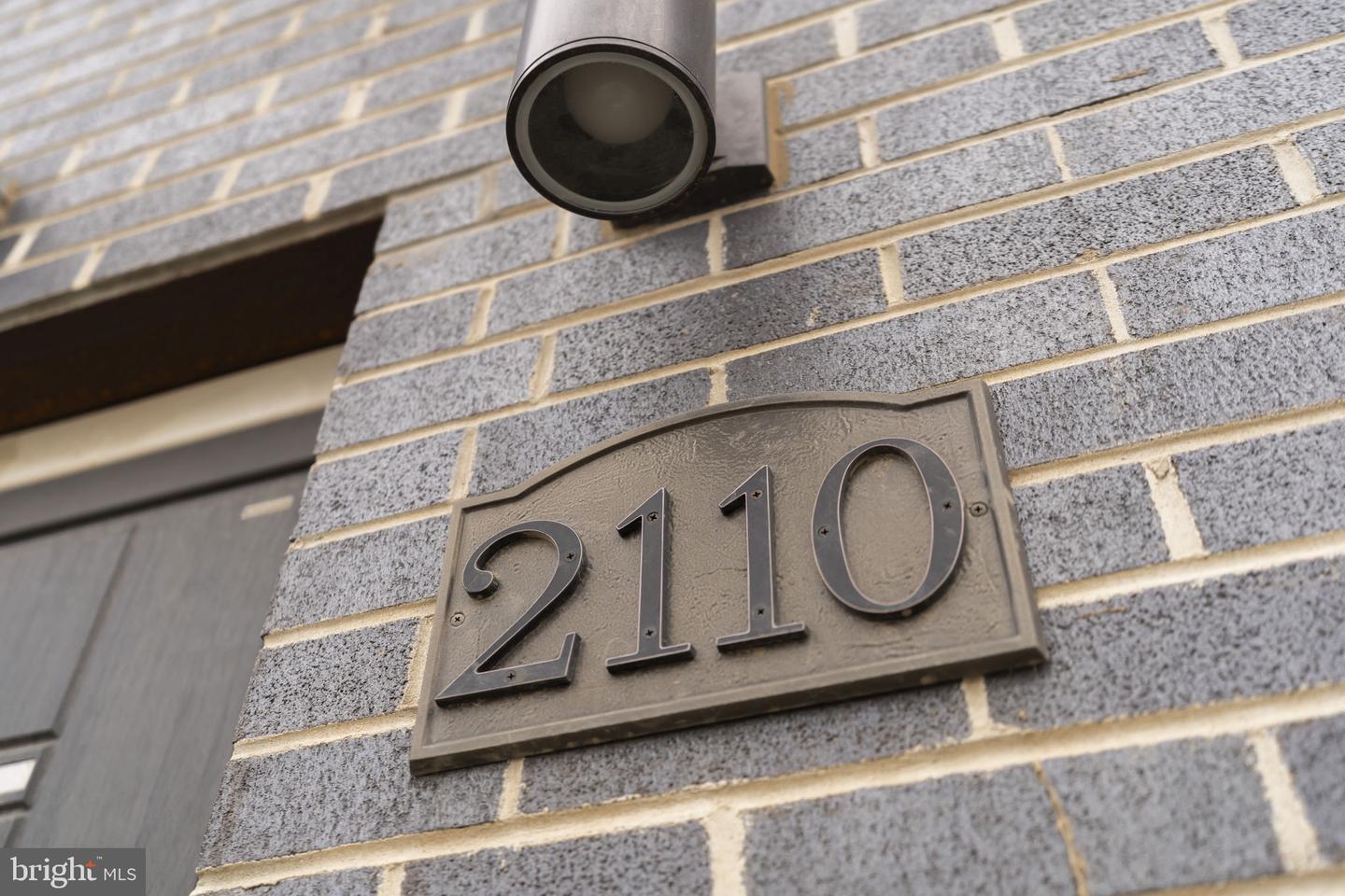 2110 W Master St #c Property Photo 19