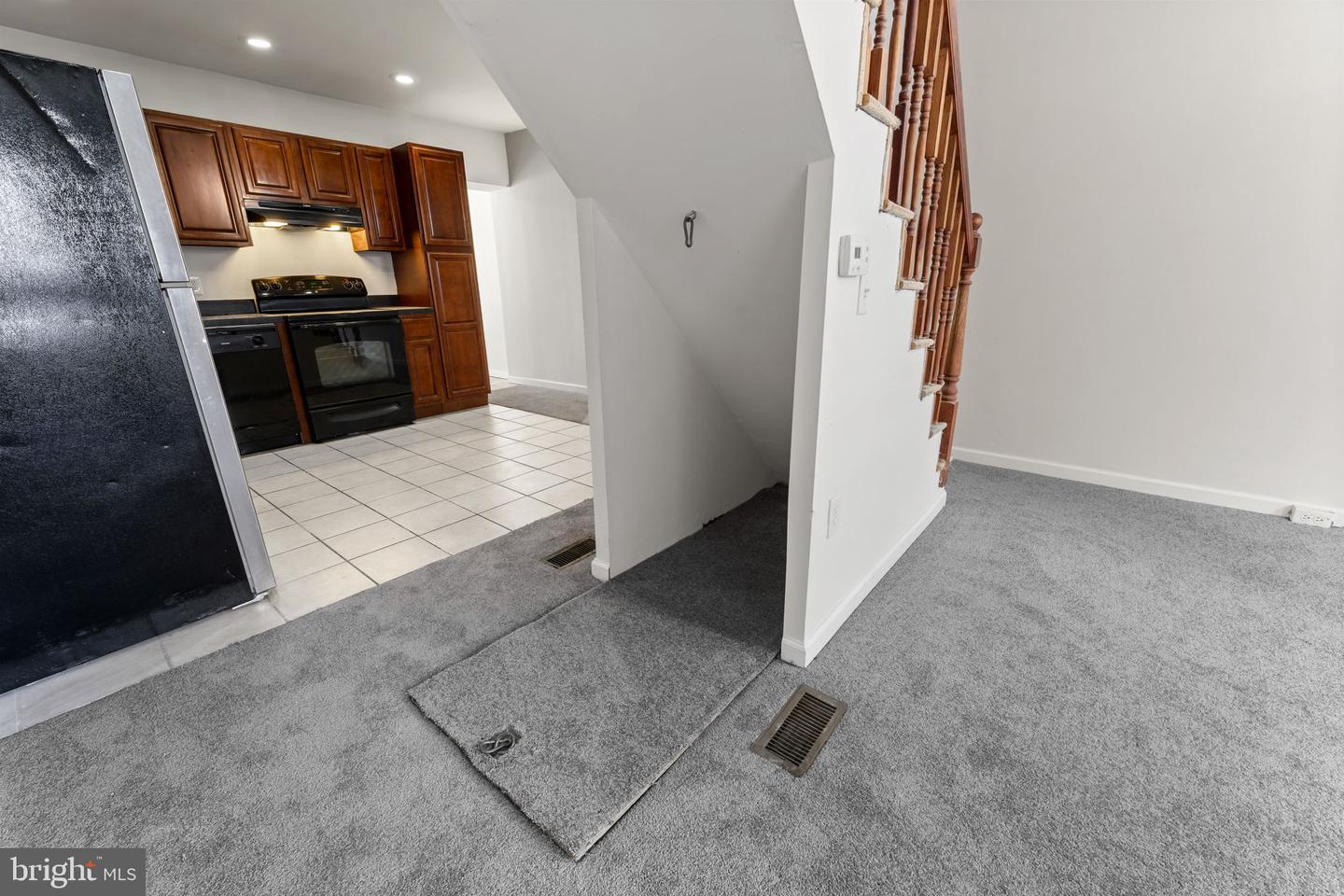 1310 S Bancroft St Property Photo 5