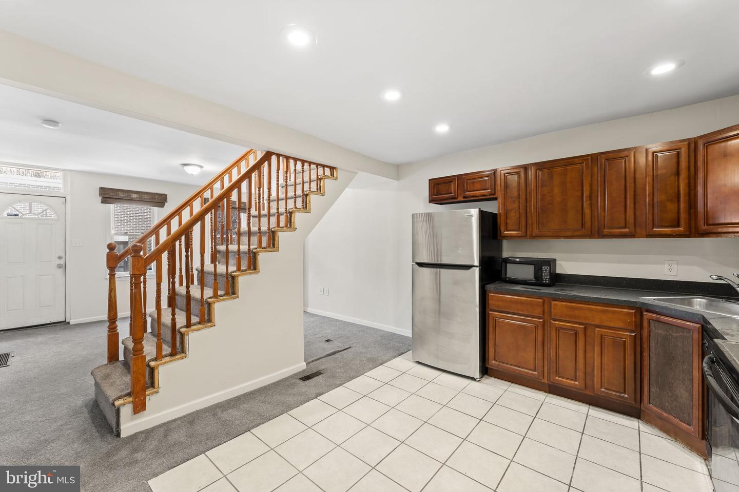 1310 S Bancroft St Property Photo 6