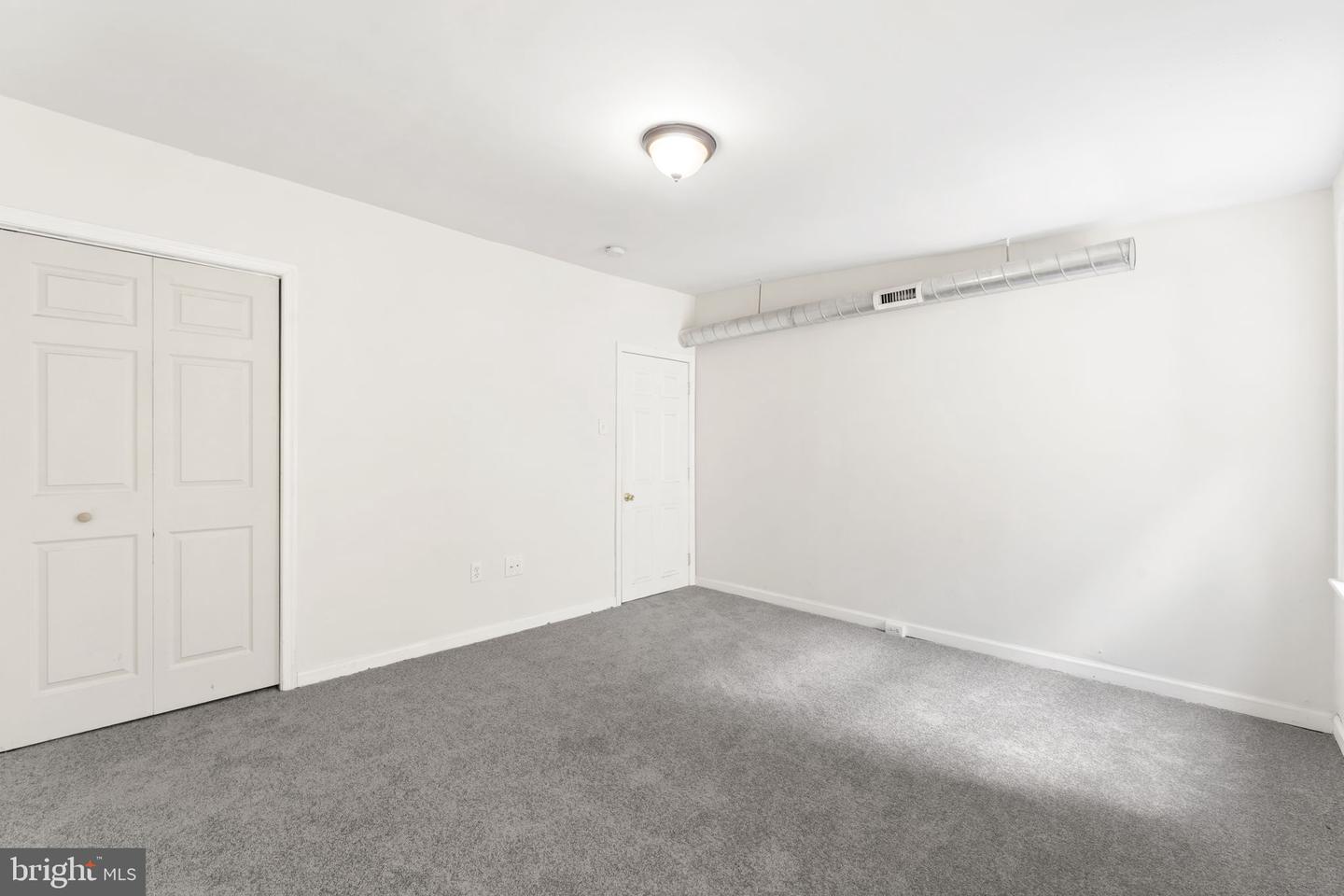 1310 S Bancroft St Property Photo 18
