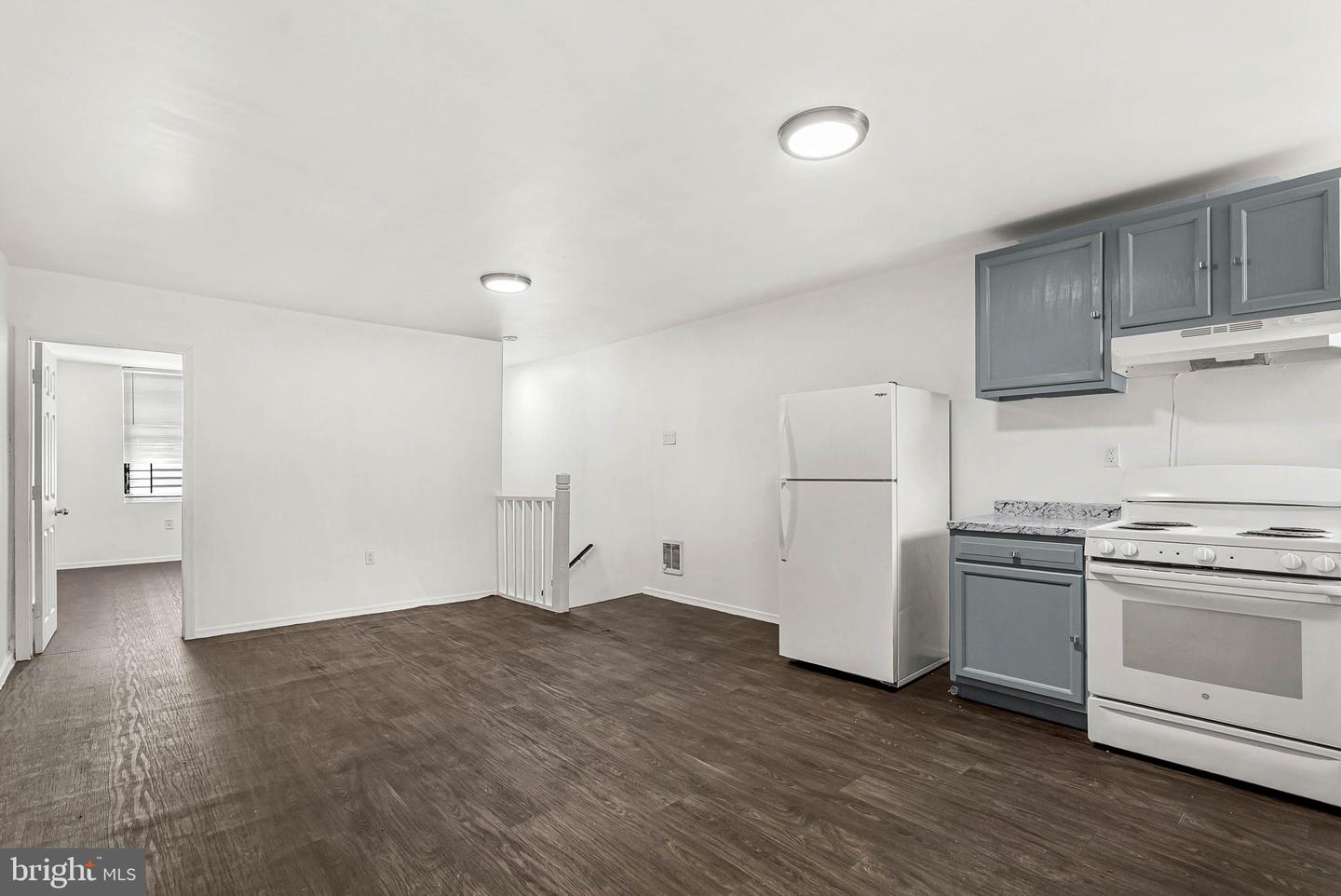 3316 Kensington Ave #2 Property Photo 3