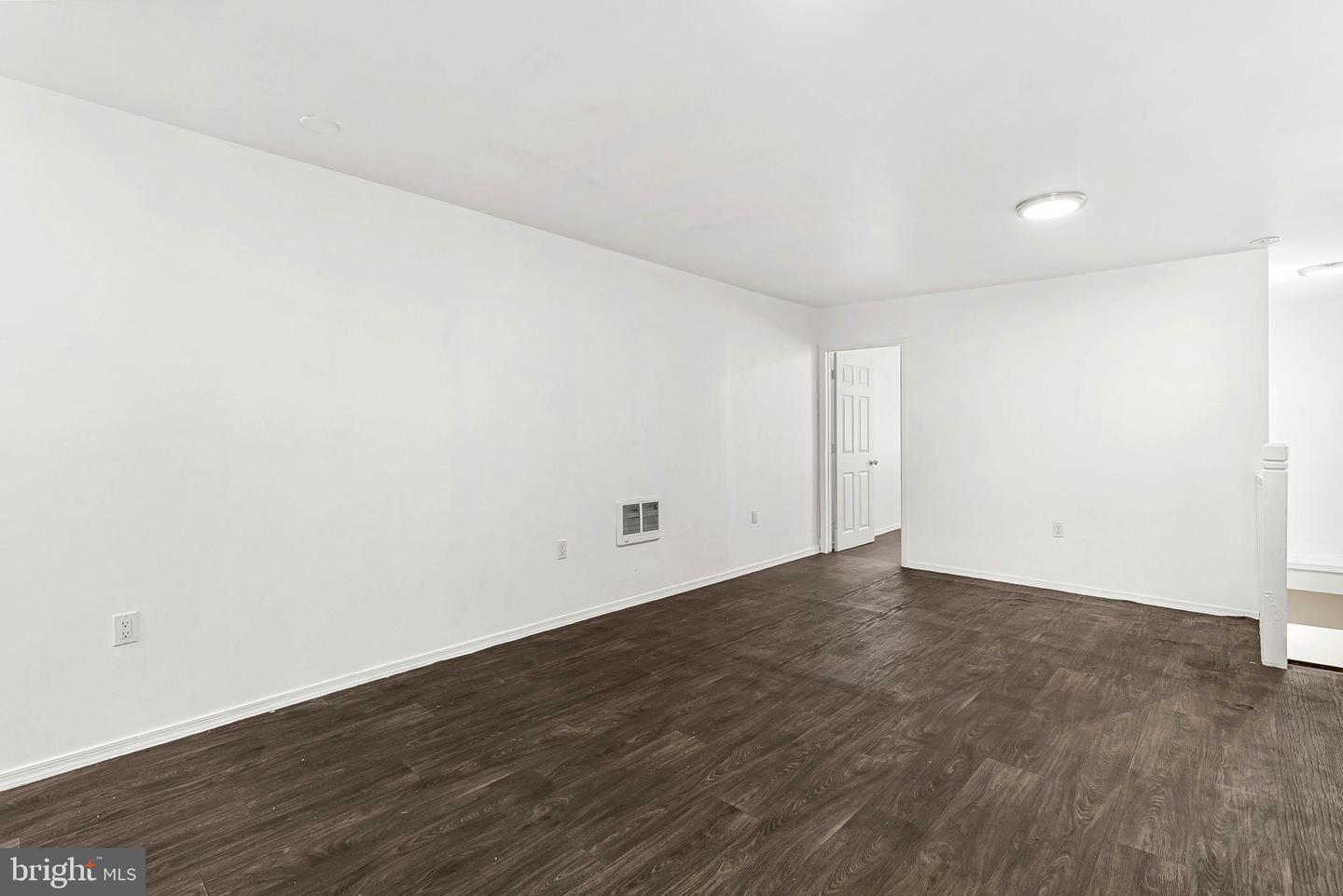 3316 Kensington Ave #2 Property Photo 4