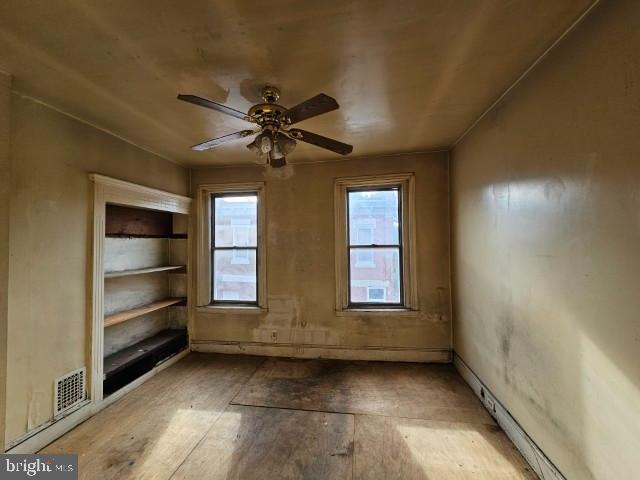 2310 N Gratz St Property Photo 10