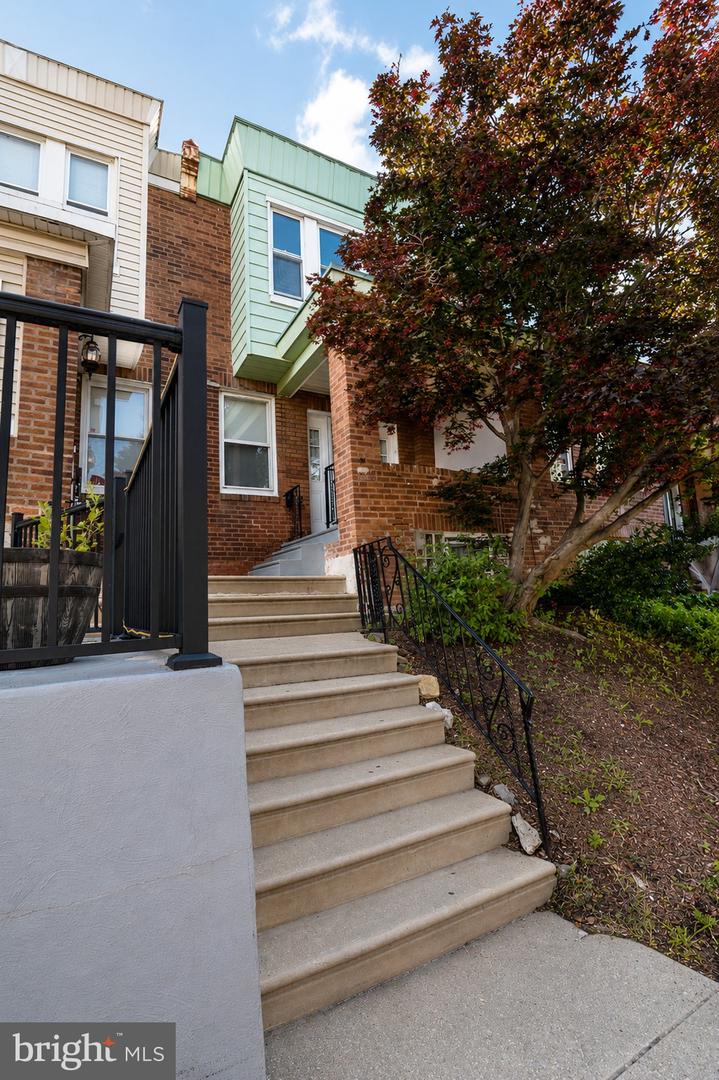 866 Anchor St Property Photo 1