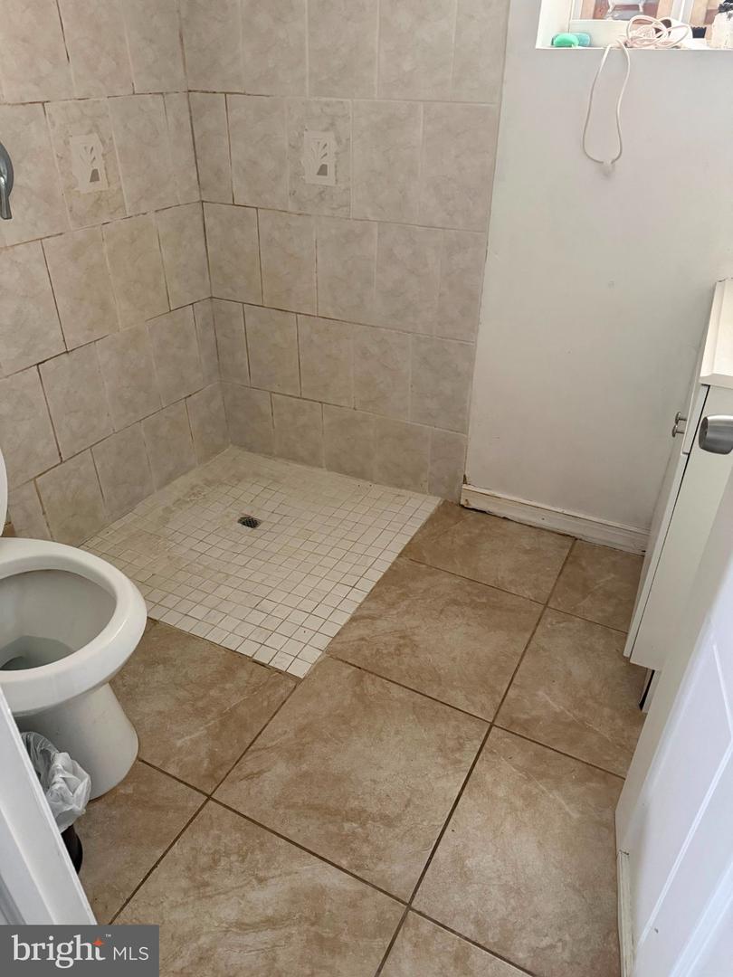 1429 Englewood St Property Photo 12