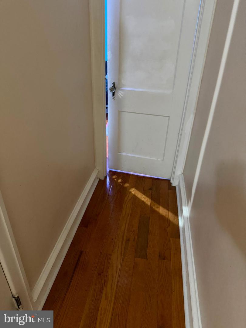 1429 Englewood St Property Photo 18