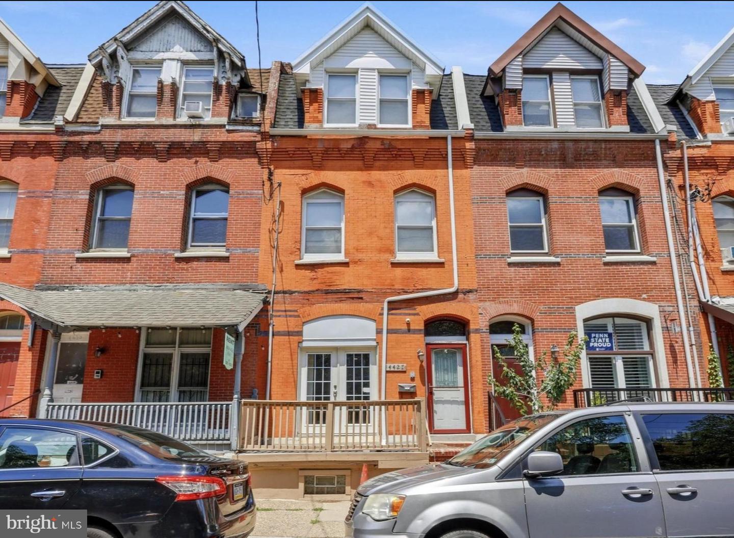 4427 Sansom St Property Photo 1