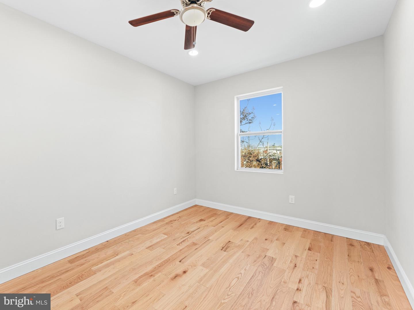 1821 N Ringgold St Property Photo 15