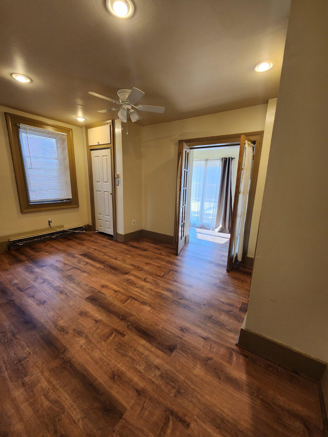 5415 Diamond St Property Photo 10
