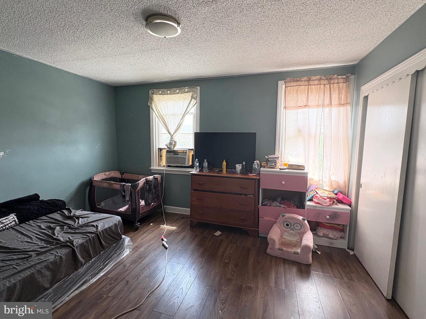 6638 Horrocks St Property Photo 10