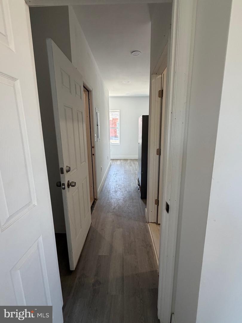 6400 Glenmore Ave Property Photo 10