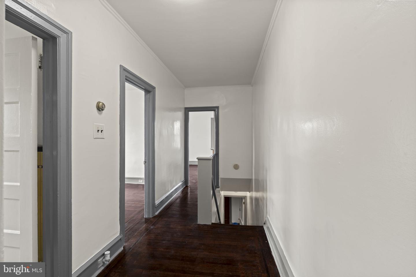 326 W Nedro Ave Property Photo 18