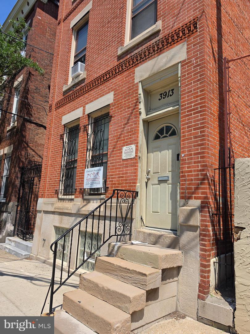 3913 Baltimore Ave Property Photo 1