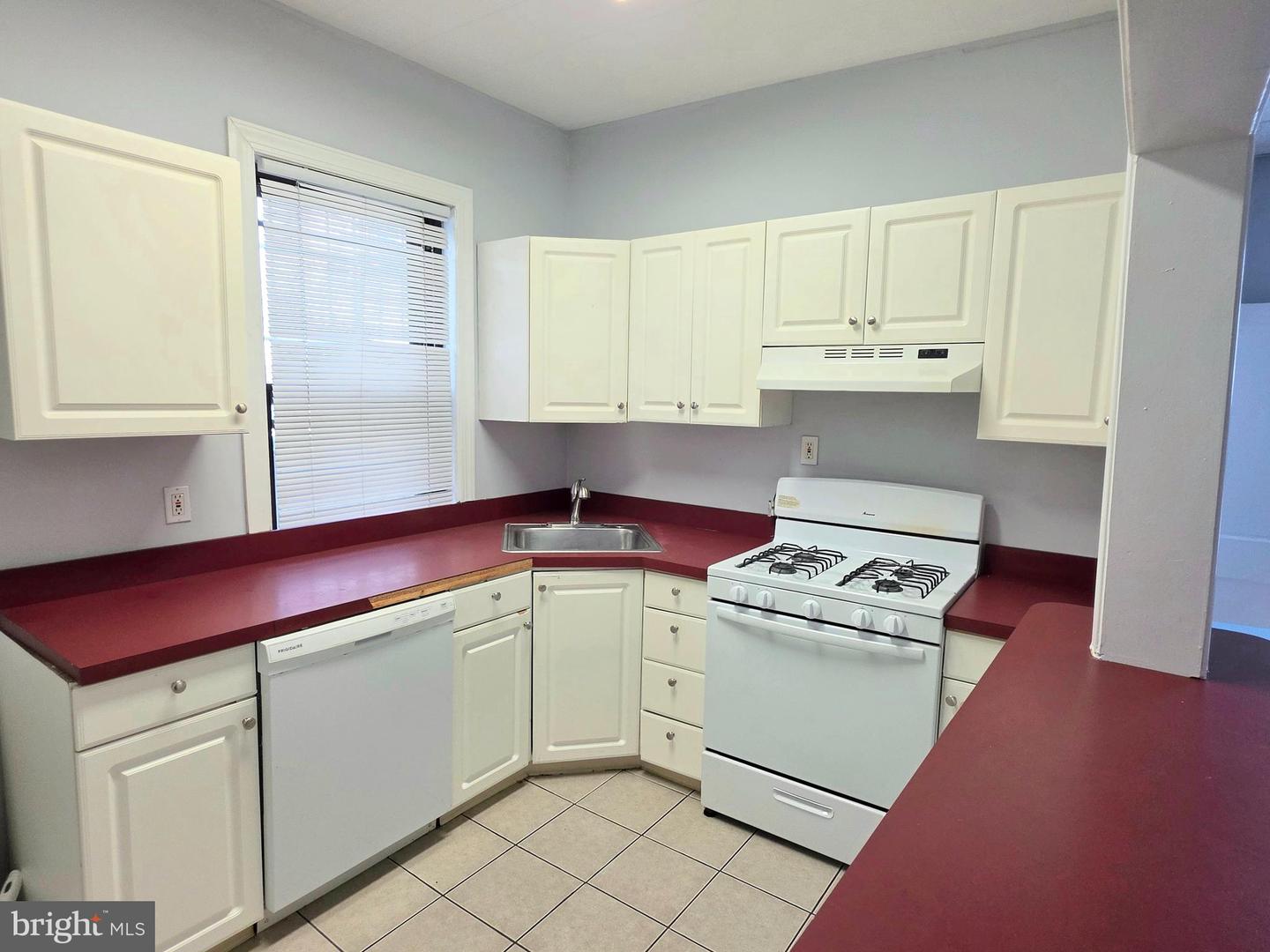 3913 Baltimore Ave Property Photo 5