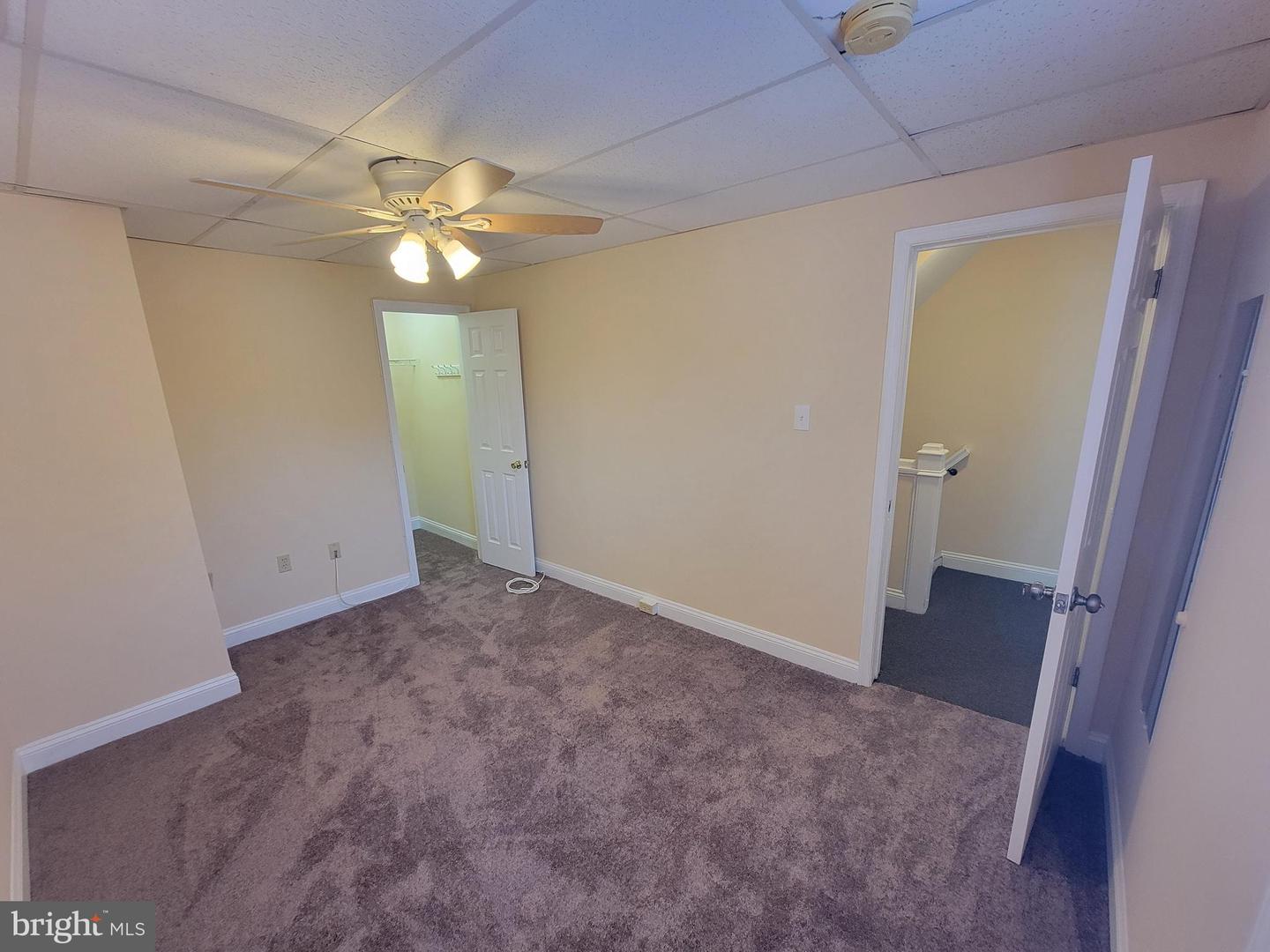 4034 Locust St Property Photo 12
