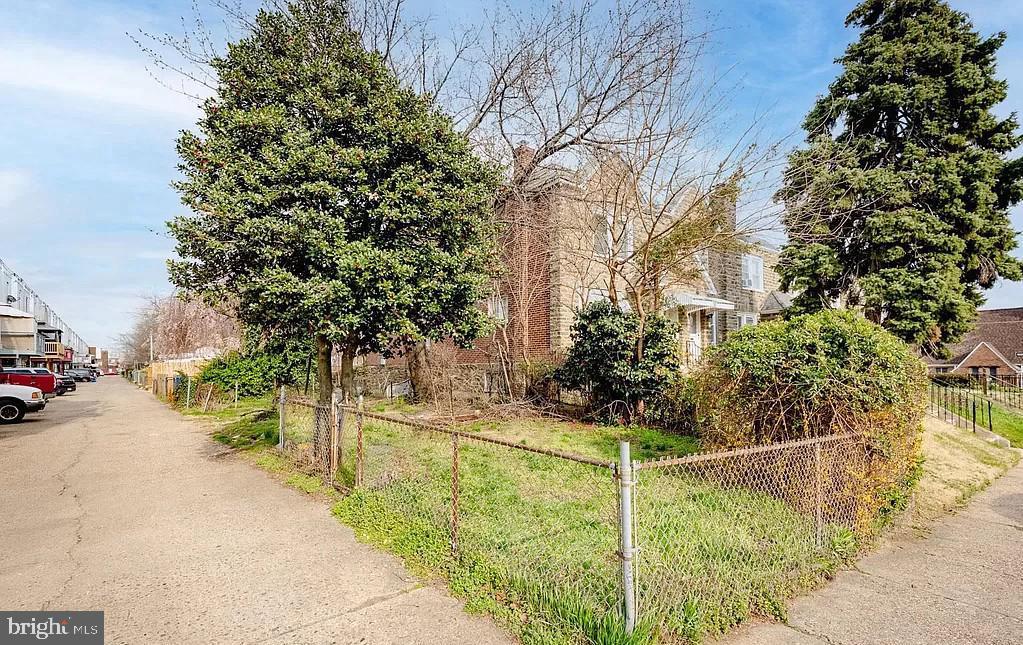 7101 Charles St Property Photo 7