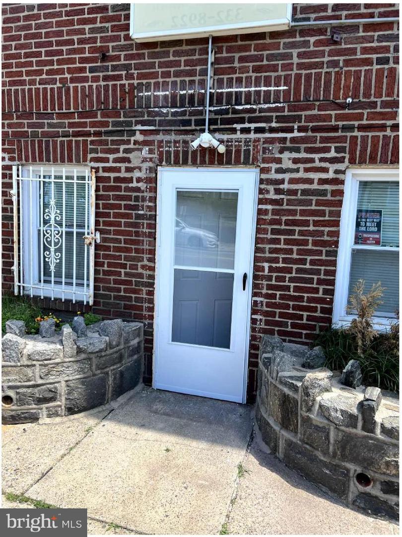7101 Charles St Property Photo 14