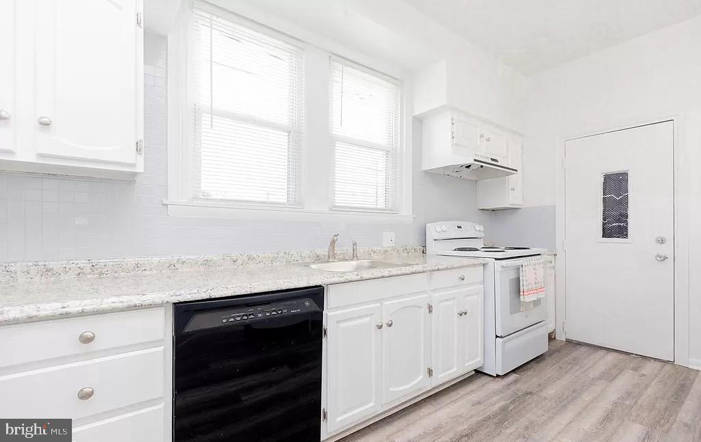 7101 Charles St Property Photo 24