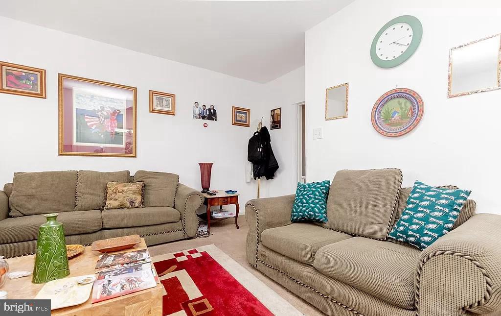 7101 Charles St Property Photo 30