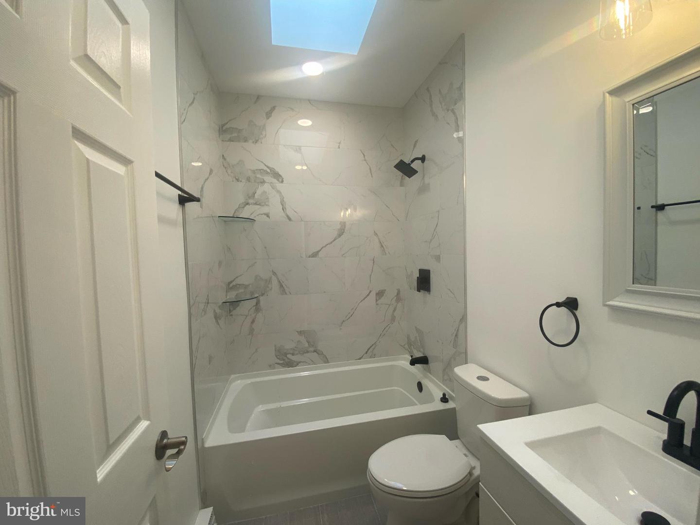 4019 Old York Rd #1 Property Photo 3