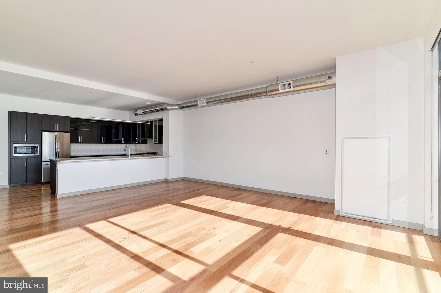 1125 Sansom St #523 Property Photo 36