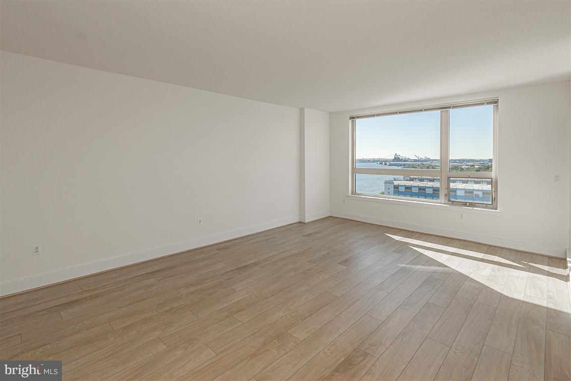 717 S Chris Columbus Blvd #1509 Property Photo 4