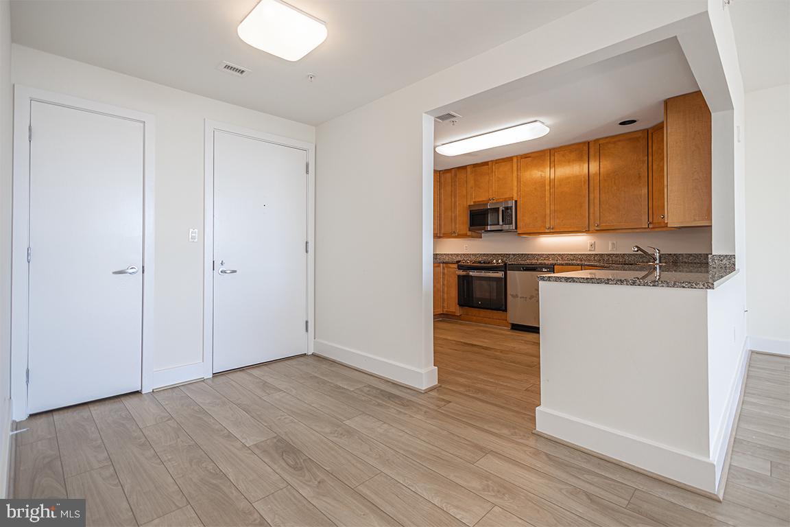 717 S Chris Columbus Blvd #1509 Property Photo 8