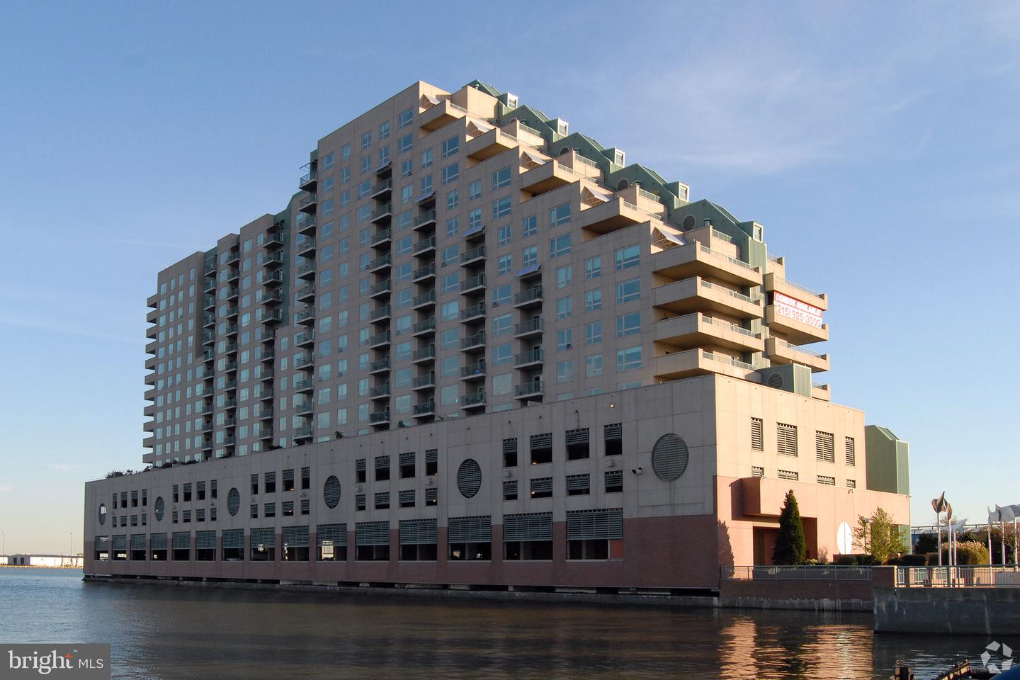 717 S Chris Columbus Blvd #1509 Property Photo 34