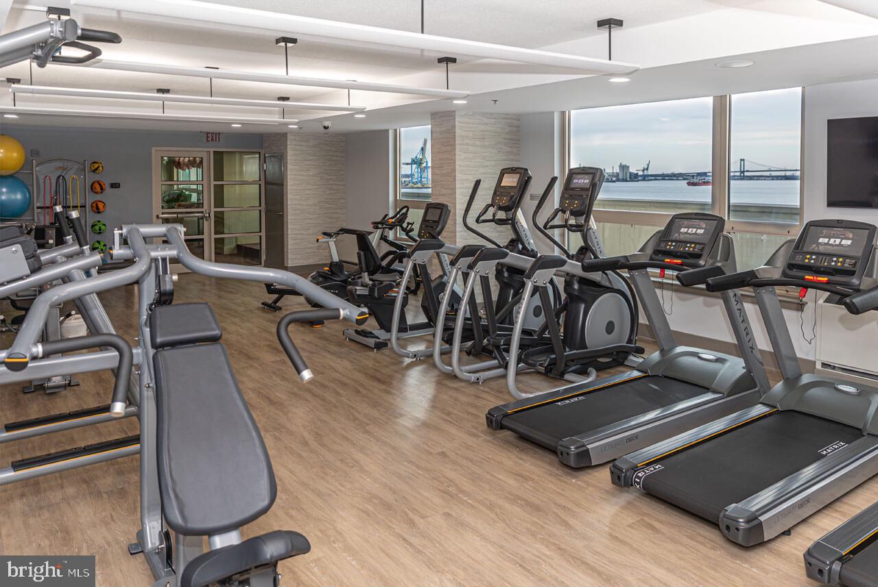 717 S Chris Columbus Blvd #1509 Property Photo 75