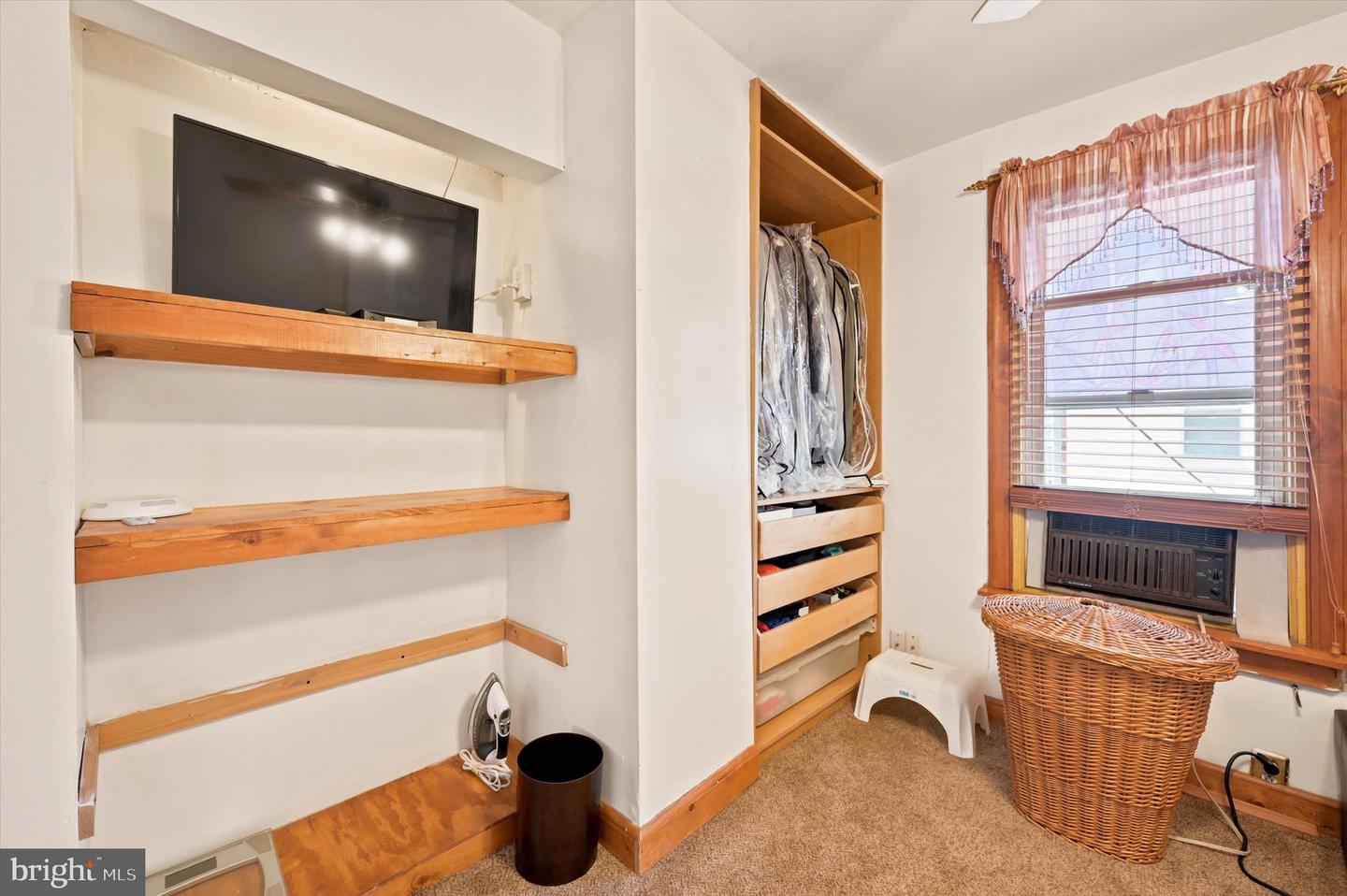 232 S Cecil St Property Photo 13