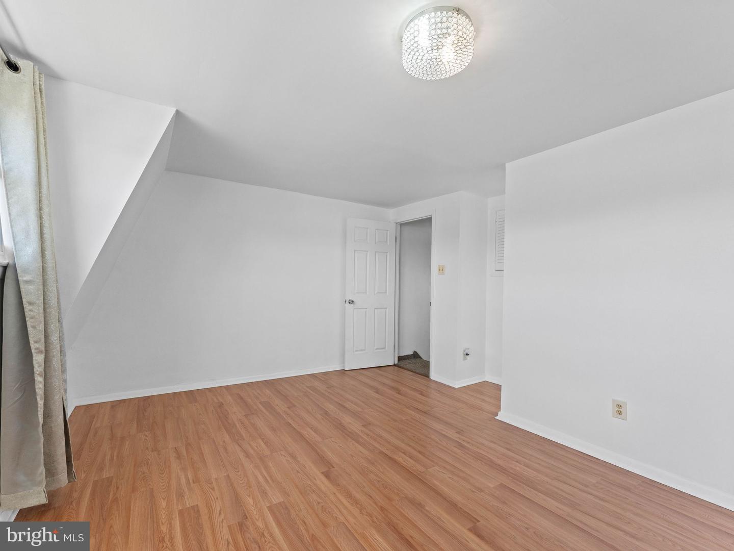 1012 Tomlinson Property Photo 18