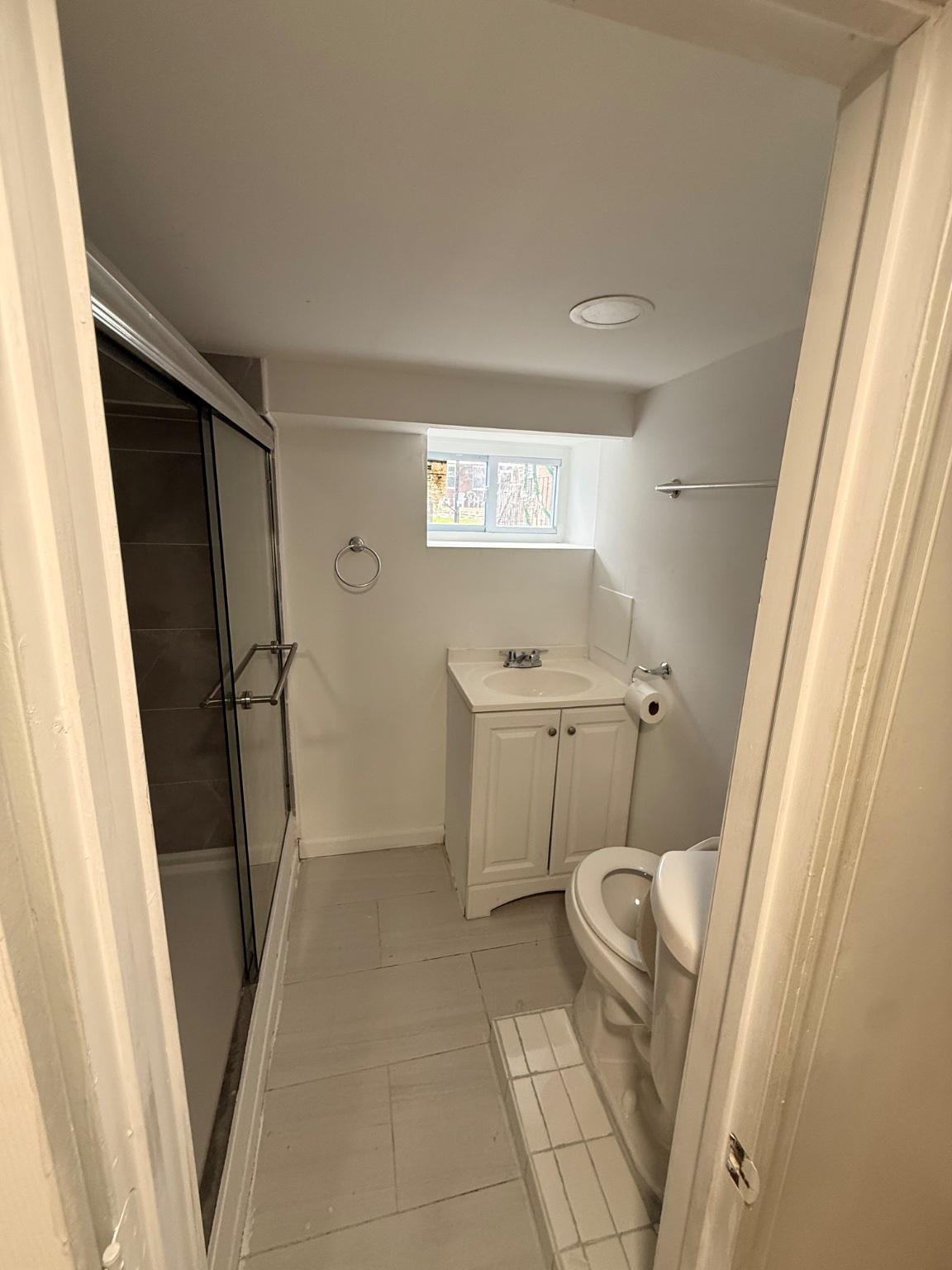 436 Robbins St Property Photo 24