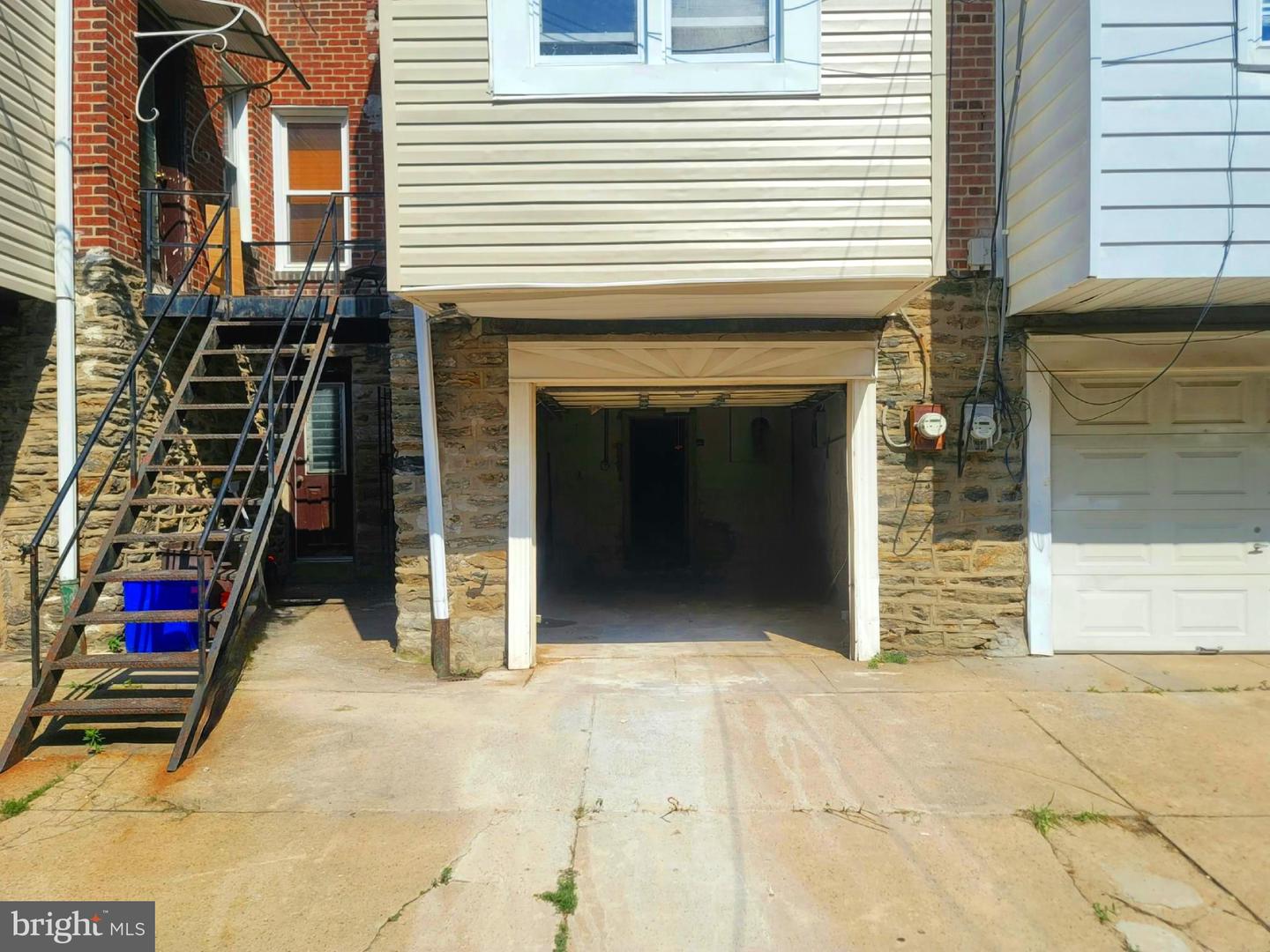 5814 N 15th St Property Photo 18