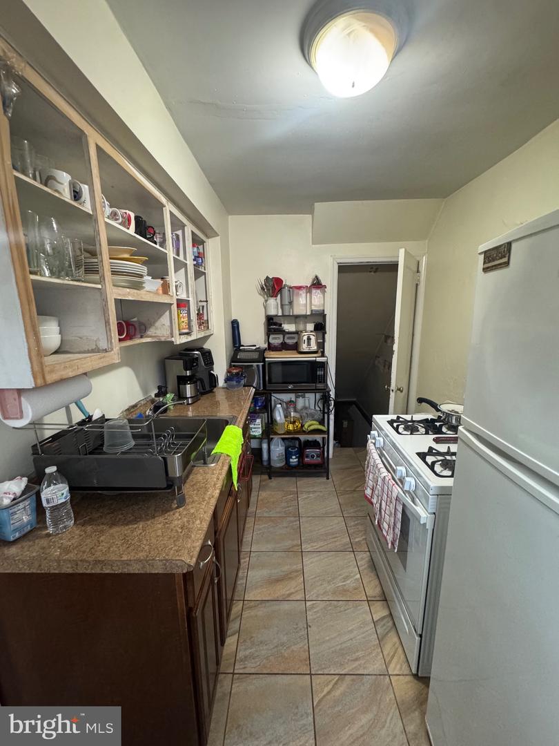 8121 Terry St Property Photo 11