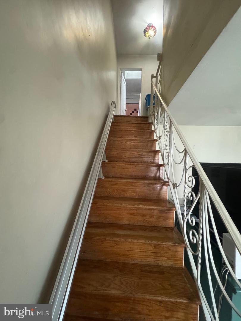 8121 Terry St Property Photo 15