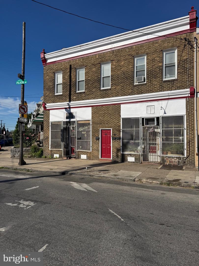 3750-52 Pulaski Ave Property Photo 4