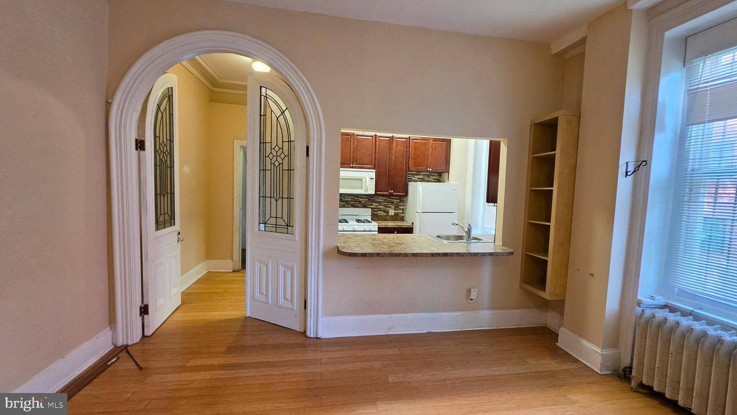 4041 BALTIMORE AVE #2R Property Photo 1